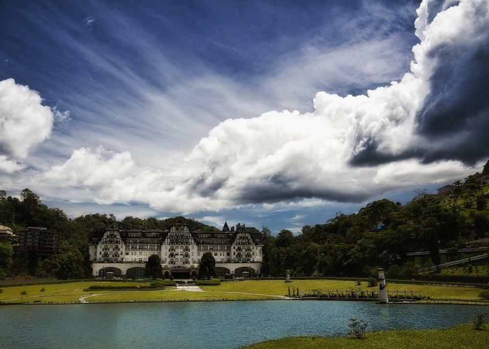 Palacio Quitandinha Espetacular Apartamento Com Vista Para O Lago Petrópolis Dış mekan fotoğraf